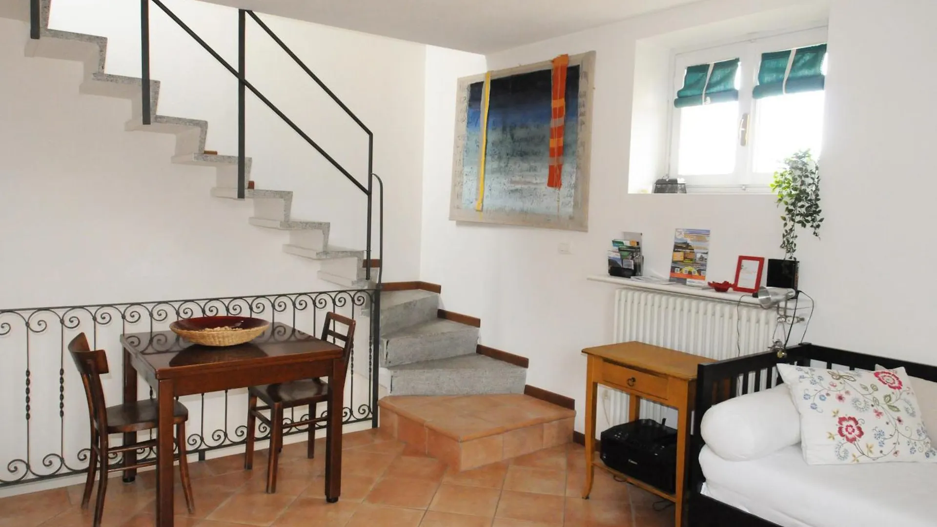 Casa San Giorgio Varenna 0*,